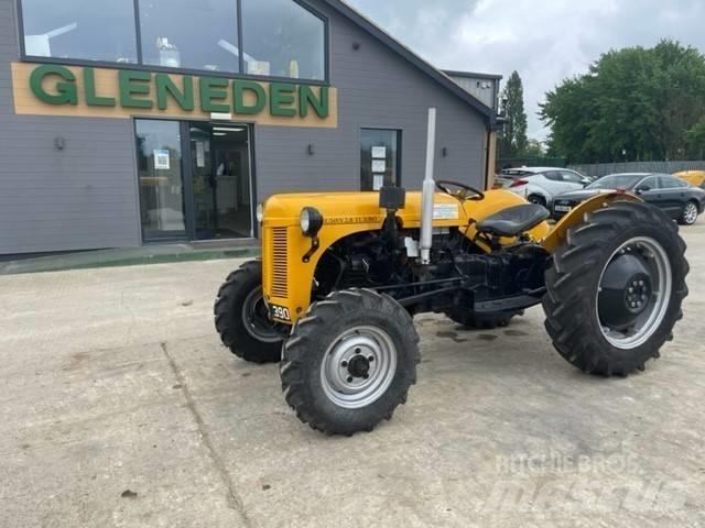 Massey Ferguson 35 Traktoriai