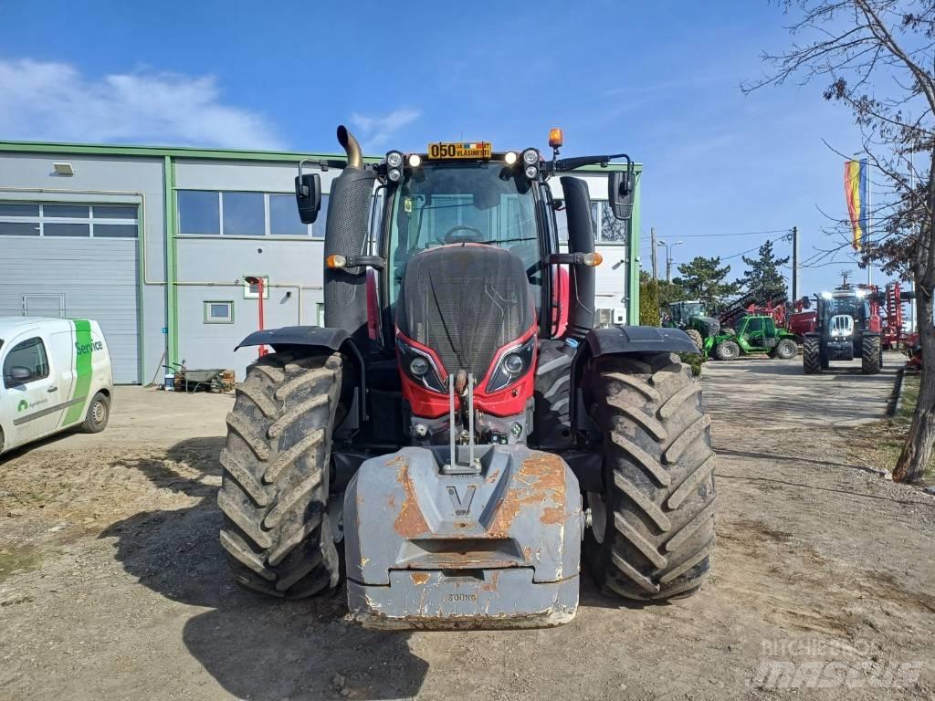 Valtra T 254 Traktoriai