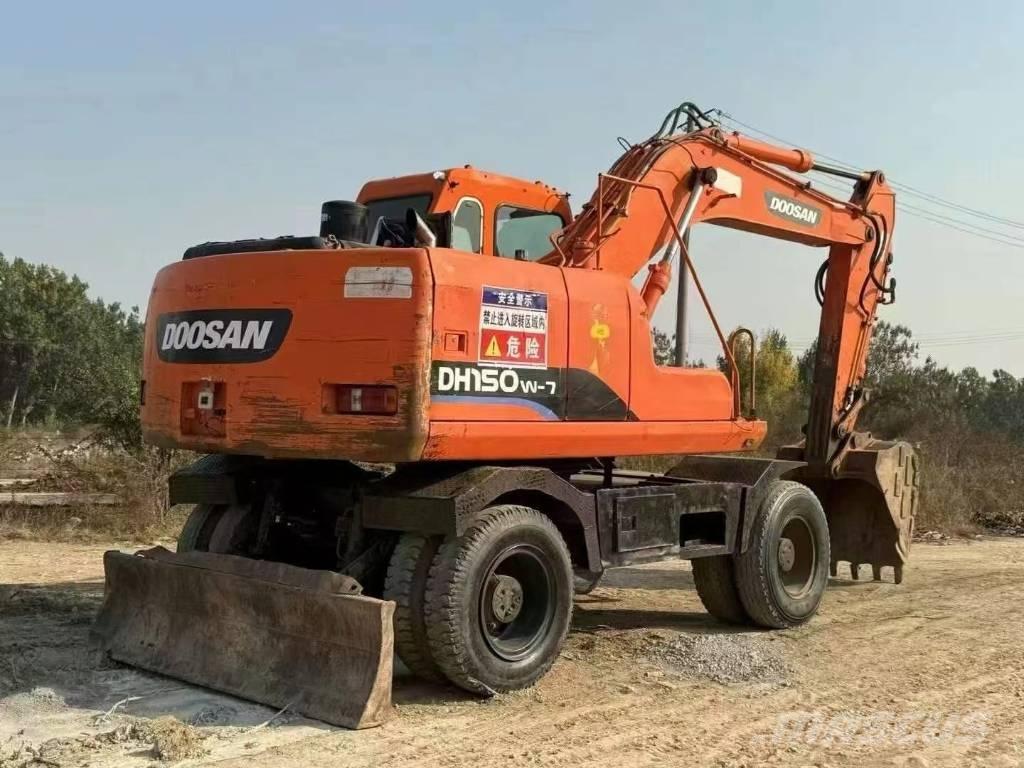 Doosan DH150W Ratiniai ekskavatoriai
