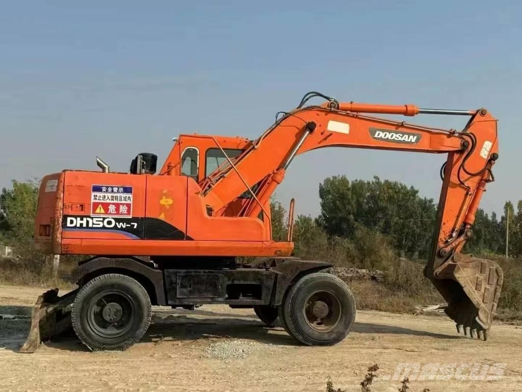 Doosan DH150W Ratiniai ekskavatoriai