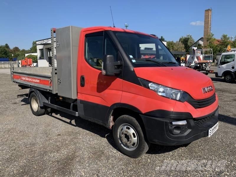 Iveco 35C12 - Tipper Savivarčių priekabų vilkikai