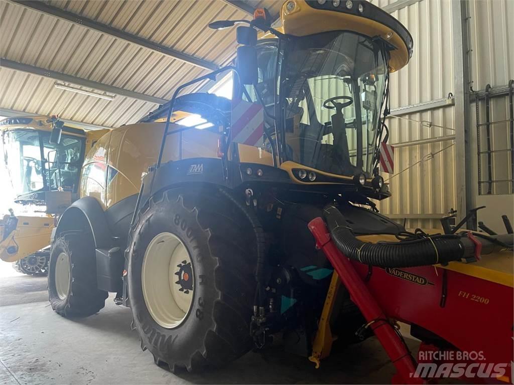 New Holland FR550 Pašarų ruošimo technika