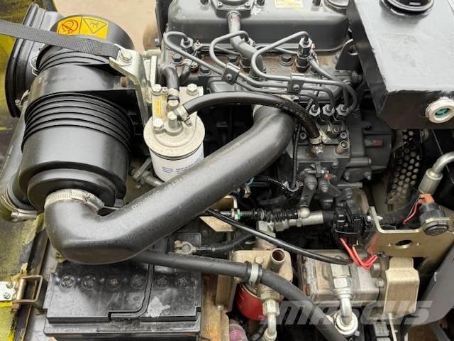 Dynapac CC 800 Porinių būgnų volai