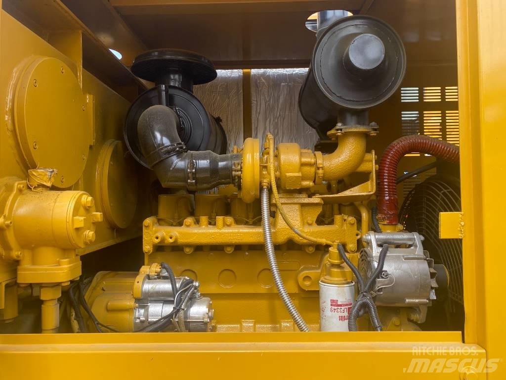 CAT 140 H Greideriai
