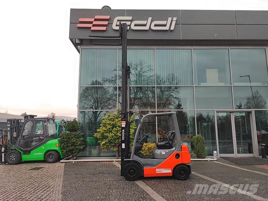Toyota 02-8FDF15 Dyzeliniai krautuvai