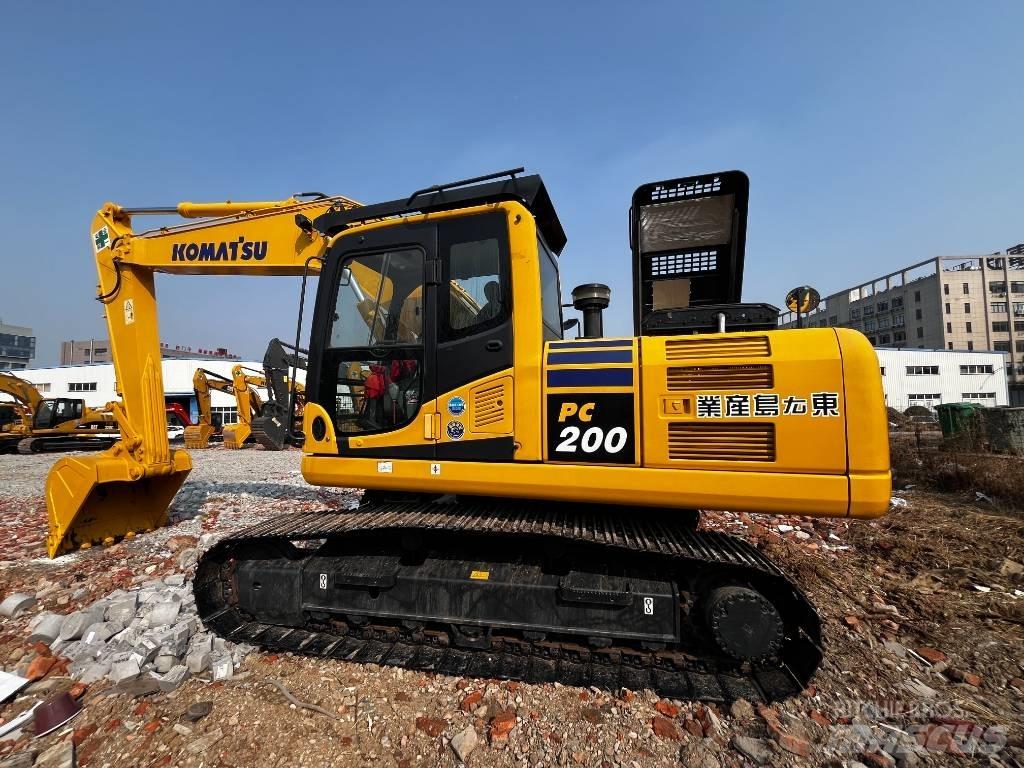Komatsu PC 200-8N1 Vidutinės galios ekskavatoriai 7-12 t