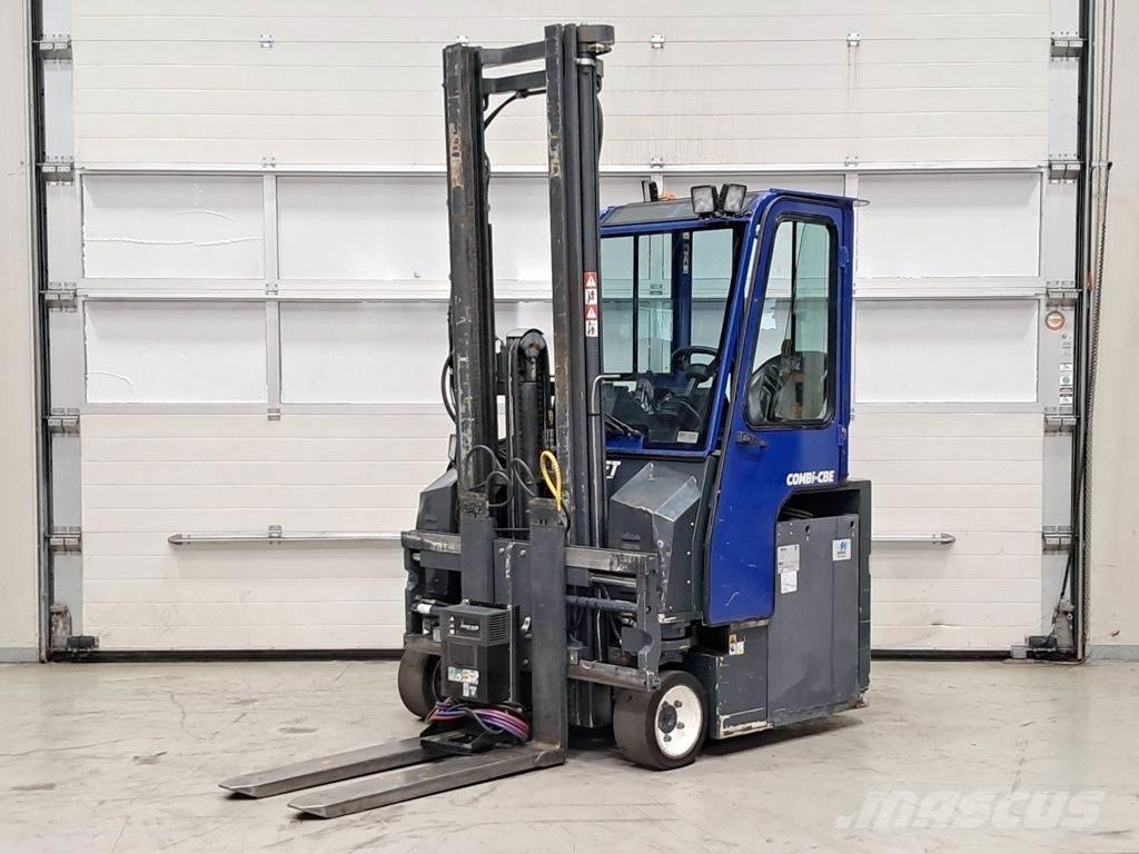 Combilift CBE3000 Krautuvai su pakrovimu iš šonų
