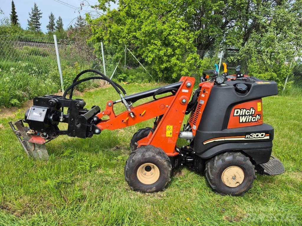 Ditch Witch R300 Tranšėjų ekskavatoriai