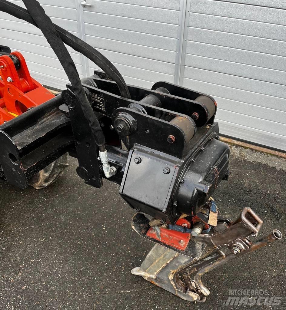 Ditch Witch R300 Tranšėjų ekskavatoriai