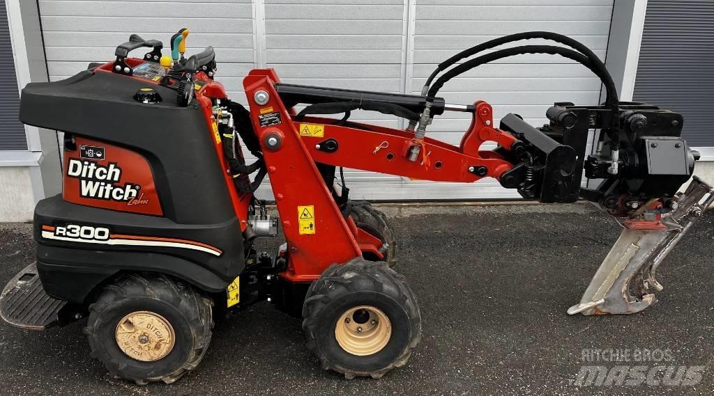 Ditch Witch R300 Tranšėjų ekskavatoriai