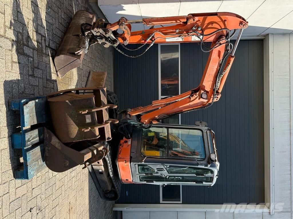 Hitachi ZX30U Mini ekskavatoriai < 7 t