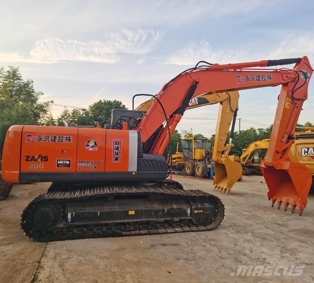 Hitachi ZX 200 Vikšriniai ekskavatoriai