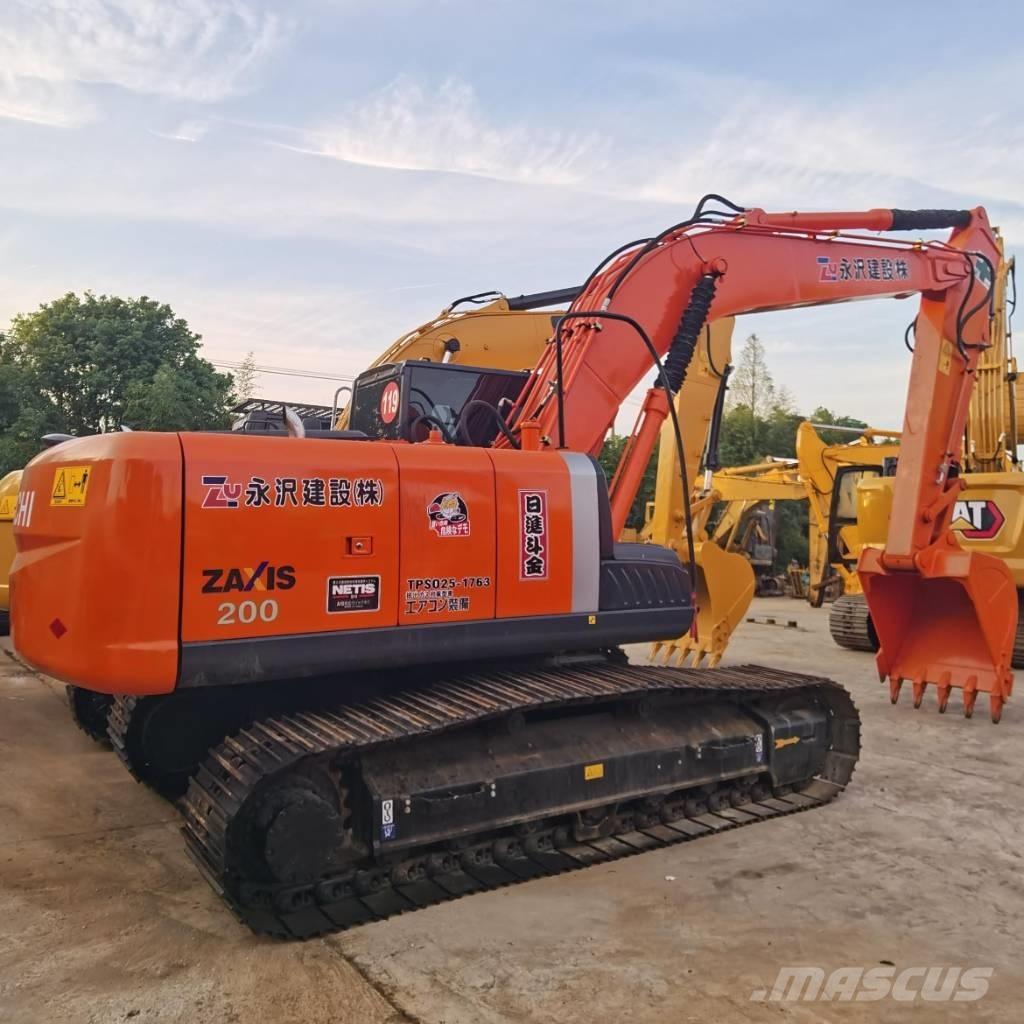 Hitachi ZX 200 Vikšriniai ekskavatoriai
