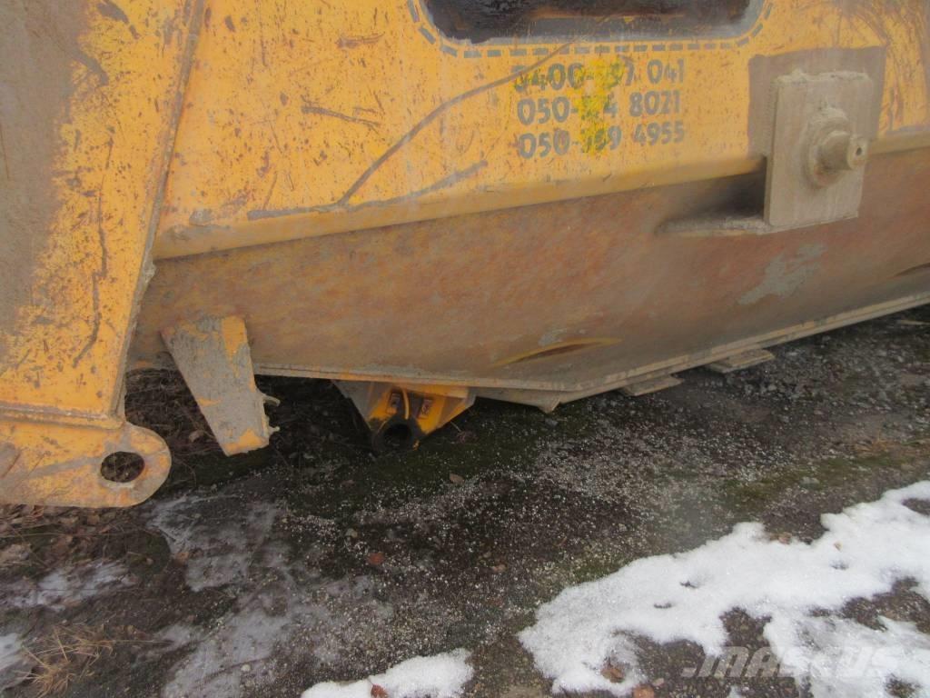 Volvo A 25   Lava Kitos priekabos