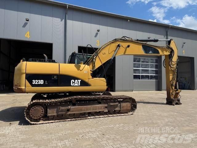 CAT 323 D L Vikšriniai ekskavatoriai
