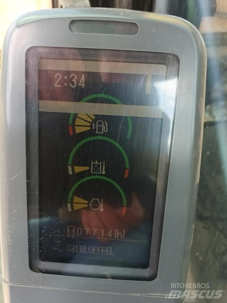 CAT 323 D L Vikšriniai ekskavatoriai