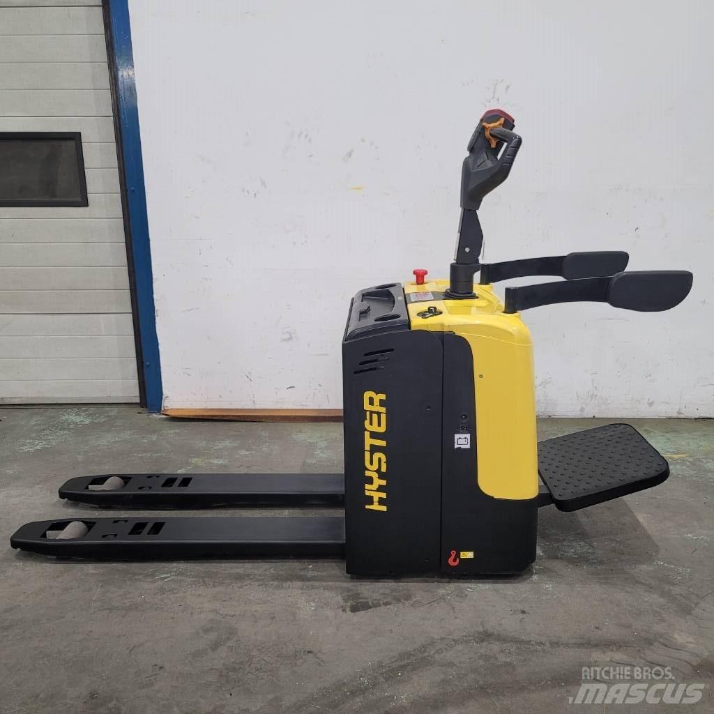 Hyster P 2.0 UTS Žemų aukščių keltuvai su platforma