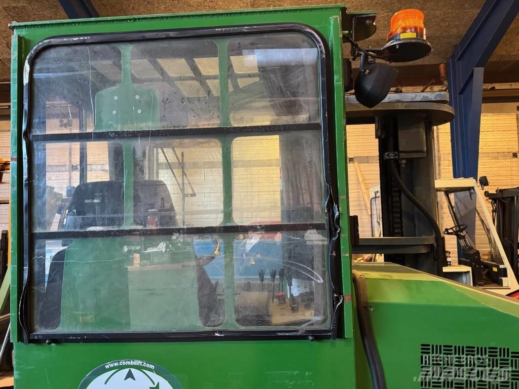Combilift C 4000 Šakiniai krautuvai su privažiavimu iš visų keturių pusių