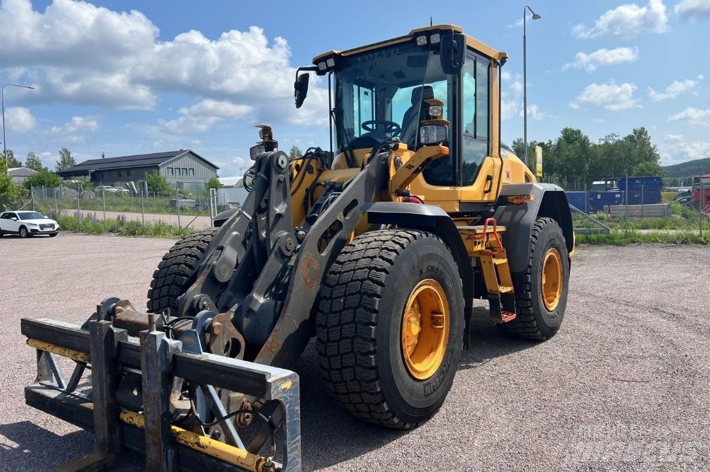 Volvo L 60 H Naudoti ratiniai krautuvai