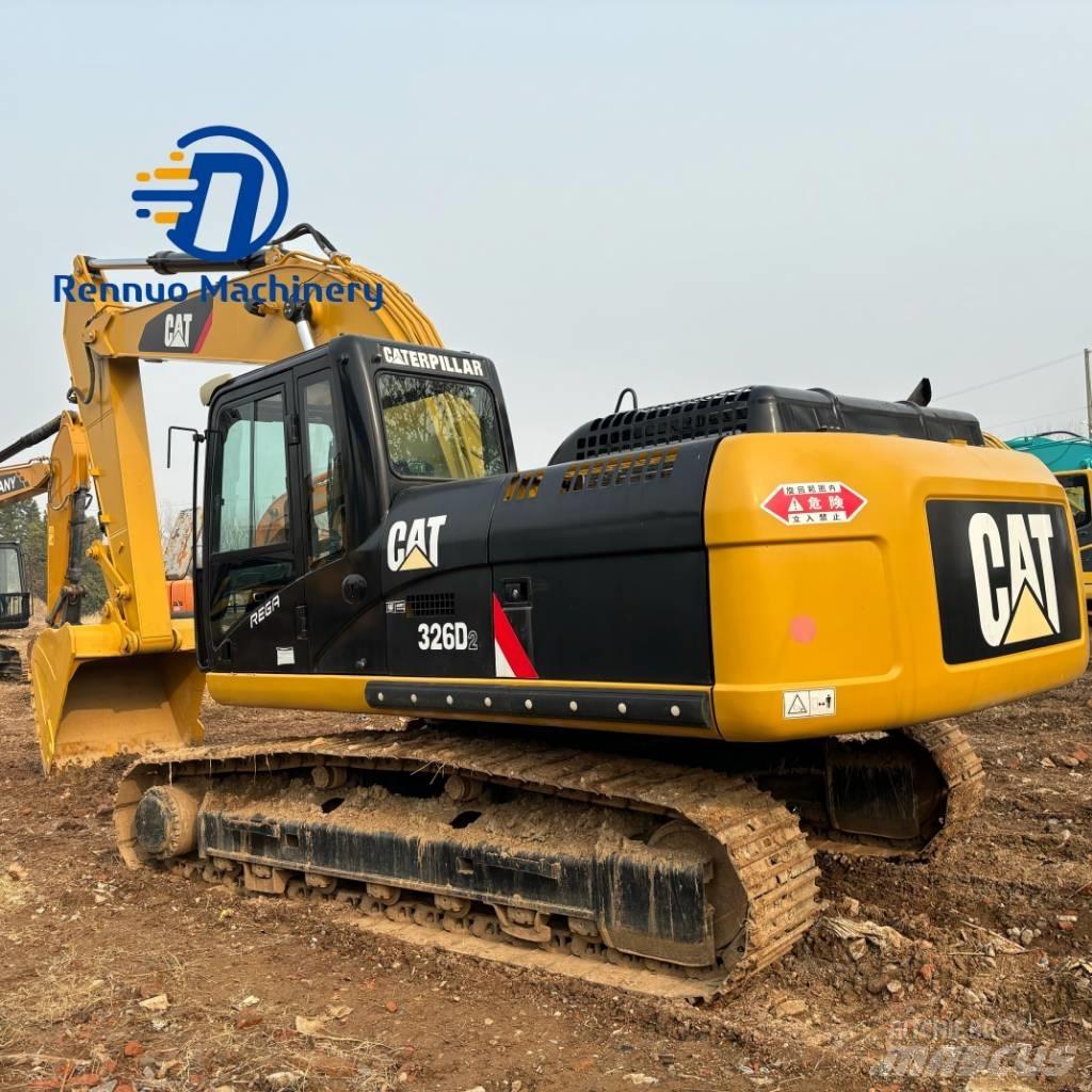 CAT 326D2 Vikšriniai ekskavatoriai