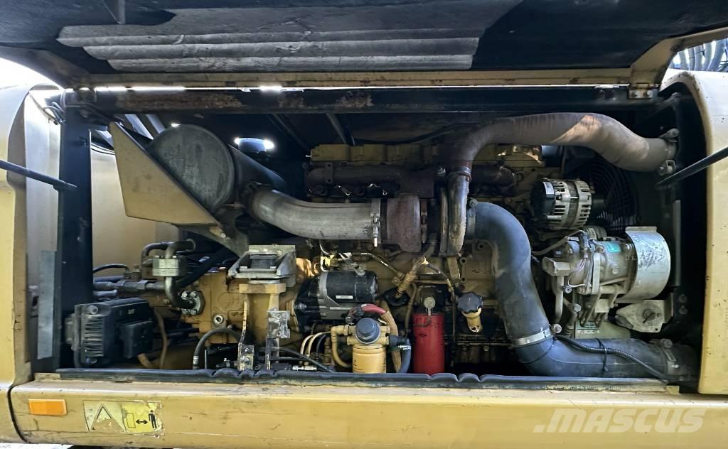 CAT M 316 D Ratiniai ekskavatoriai