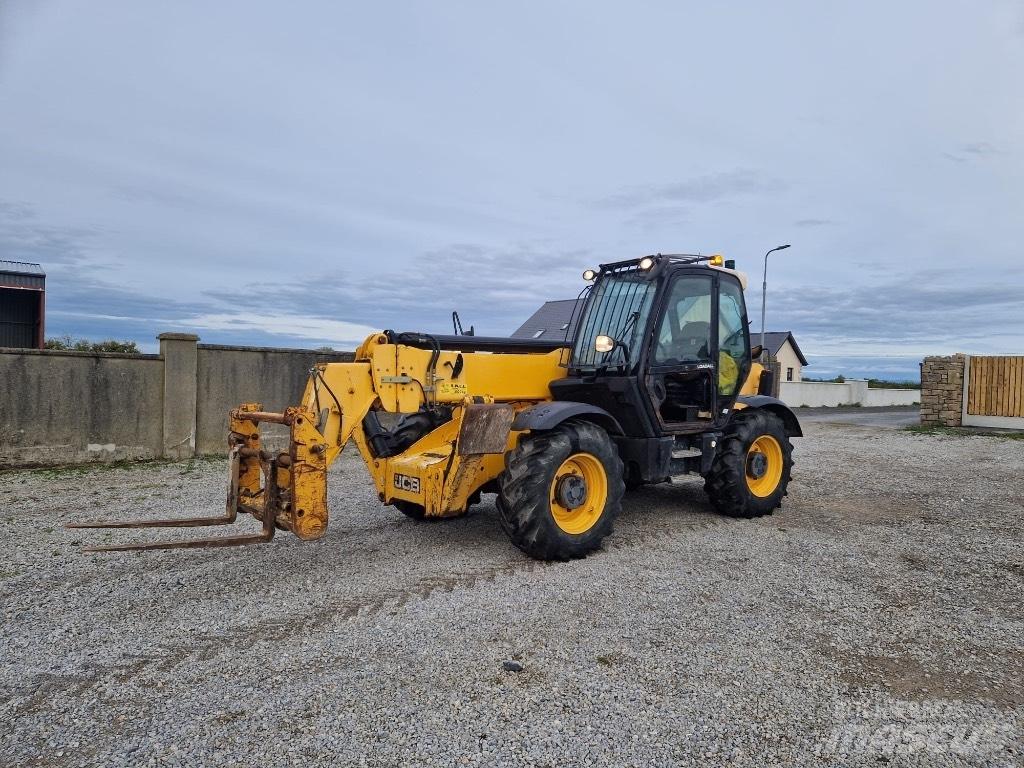 JCB 535140 Teleskopiniai krautuvai