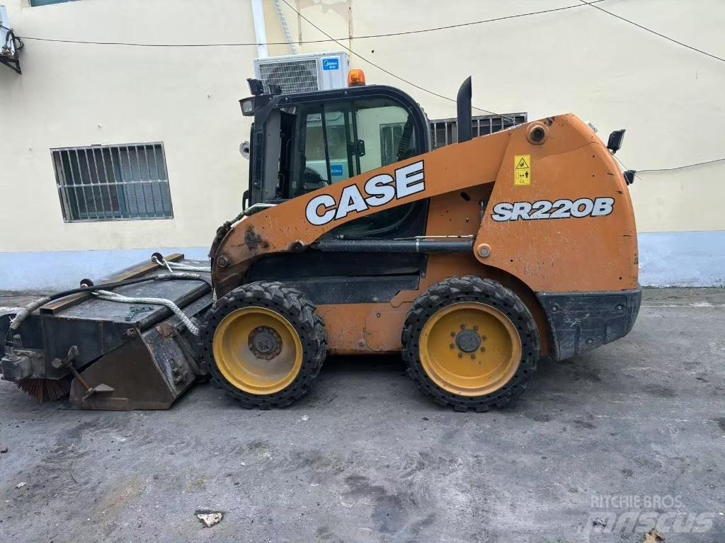 CASE SR 220B Krautuvai su šoniniu pasukimu