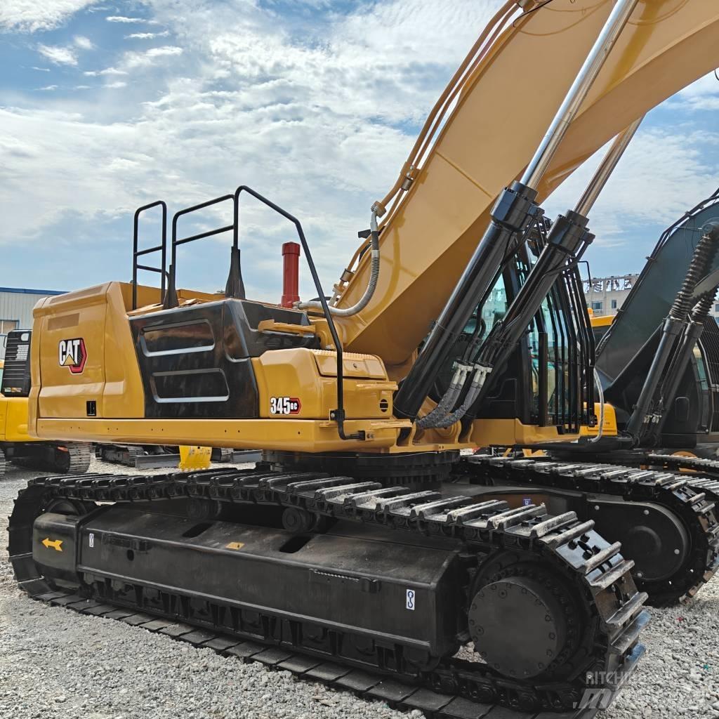 CAT 345GC Vikšriniai ekskavatoriai