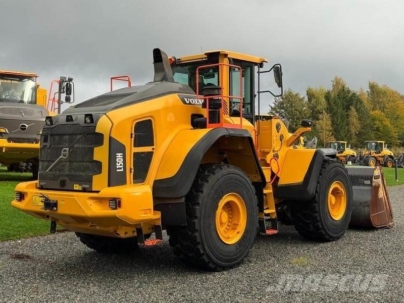 Volvo L 150 H Naudoti ratiniai krautuvai