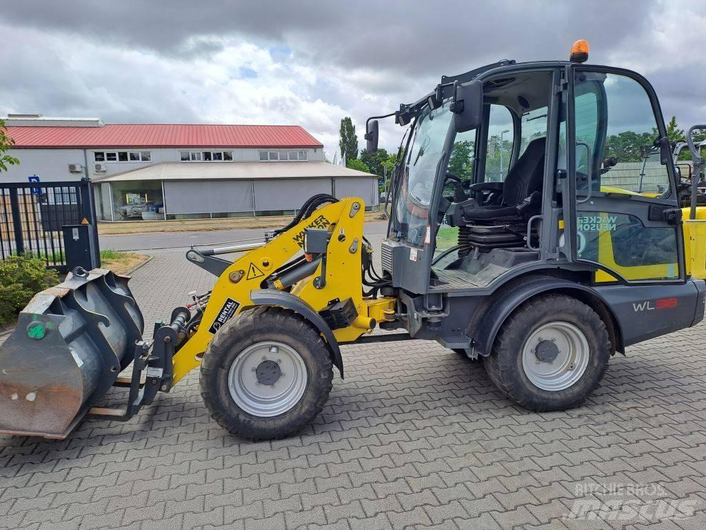 Wacker Neuson WL38 Naudoti ratiniai krautuvai