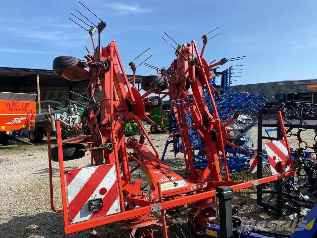 Kuhn GF8702 Šieno grėbliai ir vartytuvai
