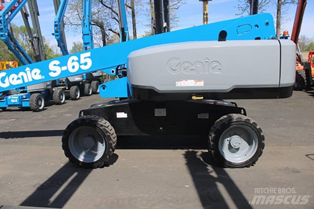 Genie S 65 Teleskopiniai keltuvai