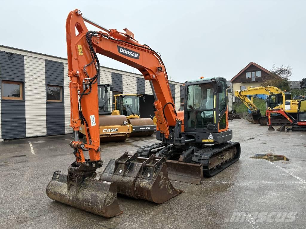 Doosan DX 85 R-3 Vidutinės galios ekskavatoriai 7-12 t