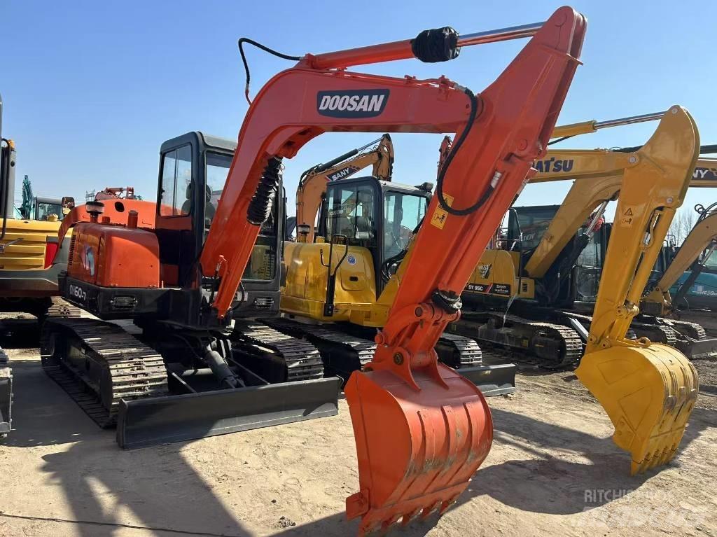 Doosan DH 55 Mini ekskavatoriai < 7 t