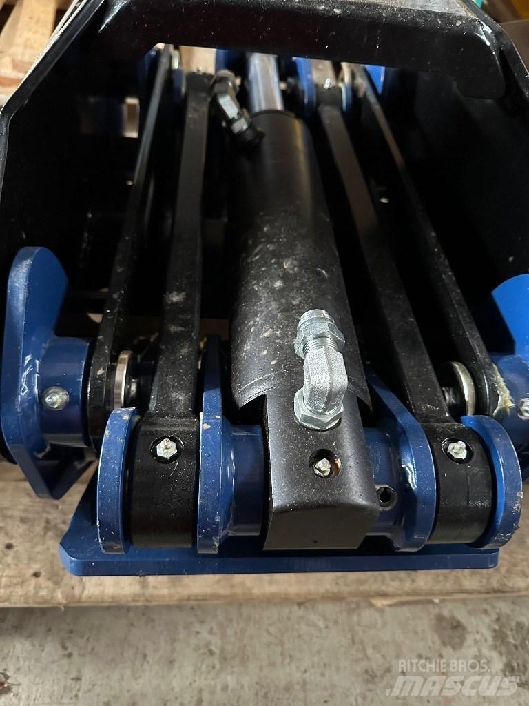  XL Grapple 028 Griebtuvai