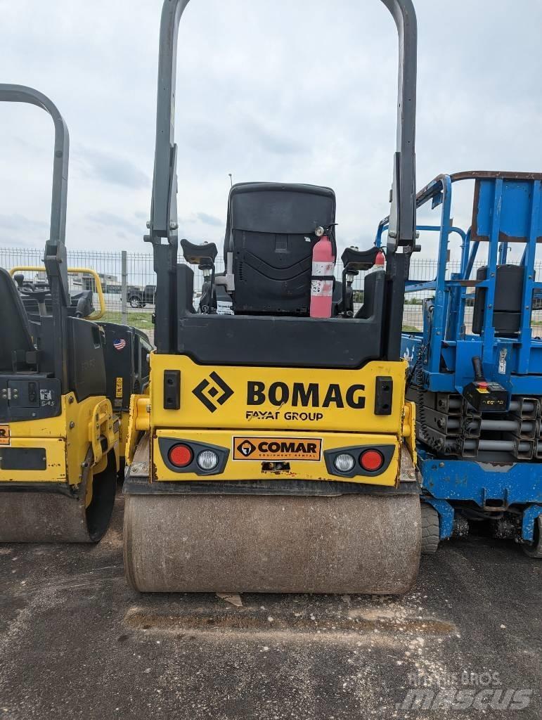 Bomag BW 120 AD-3 Porinių būgnų volai