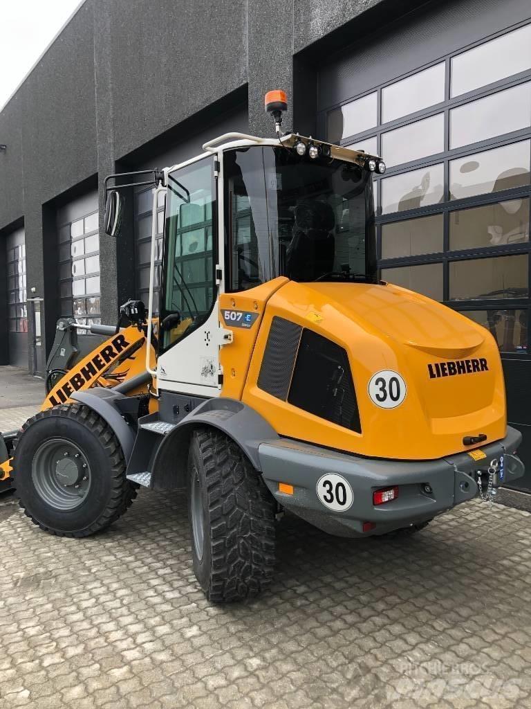 Liebherr L507E Naudoti ratiniai krautuvai
