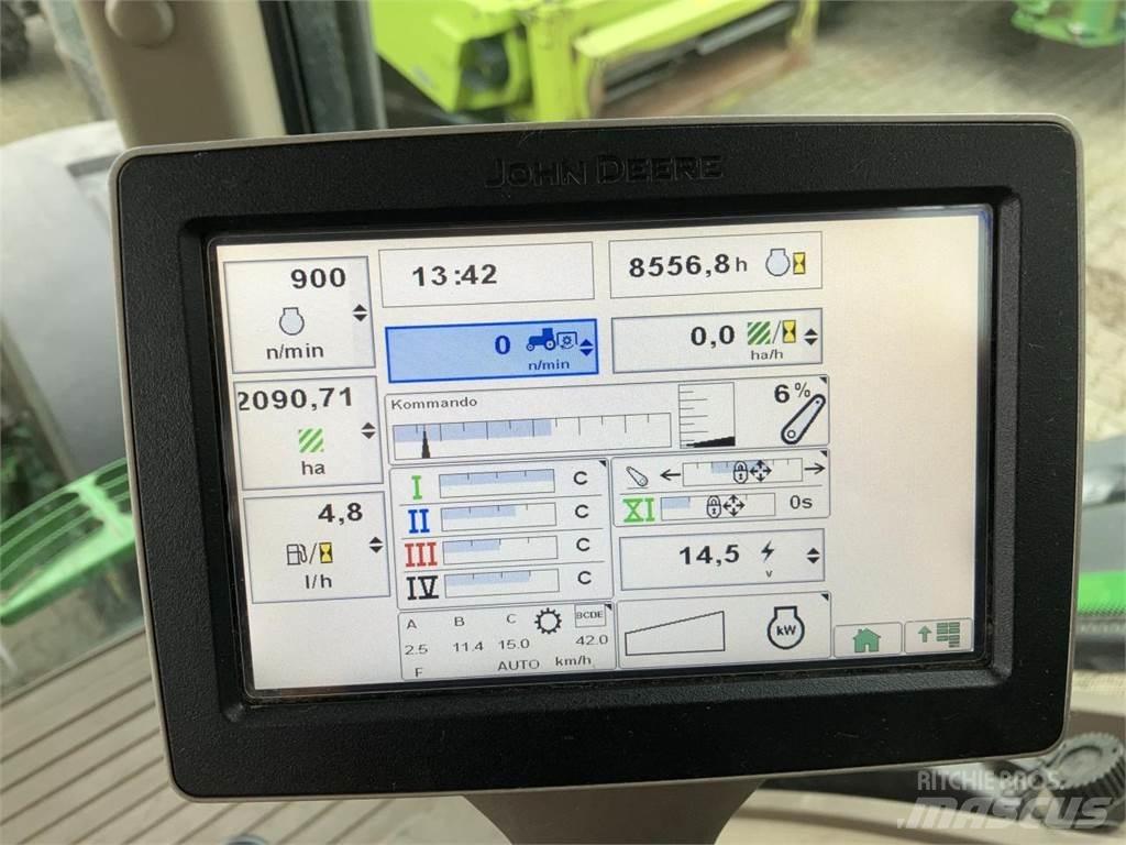 John Deere 7230R Traktoriai