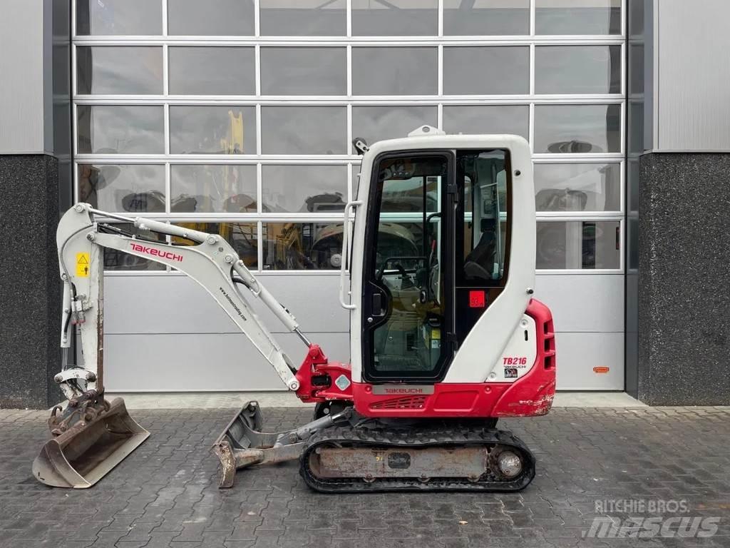 Takeuchi TB216 Mini ekskavatoriai < 7 t