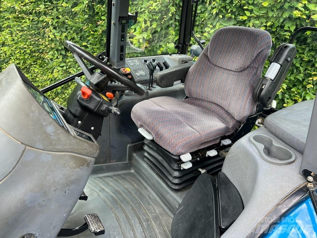 New Holland TM 150 Traktoriai