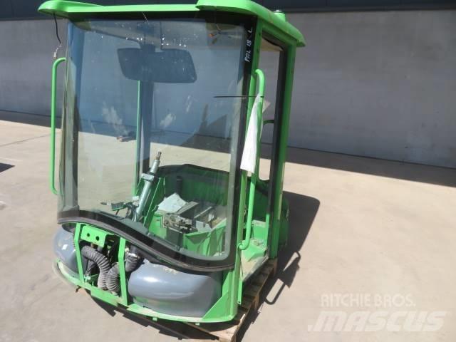 Volvo L30B / L35B Kabinos ir interjeras