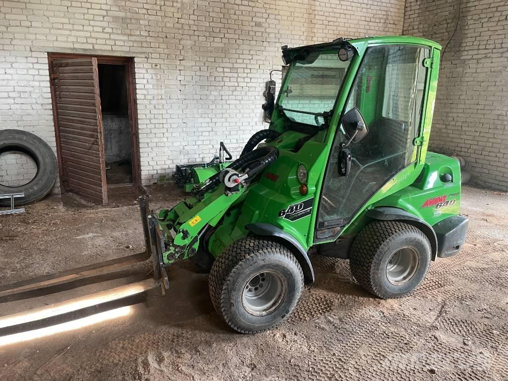 Avant 640 Naudoti ratiniai krautuvai