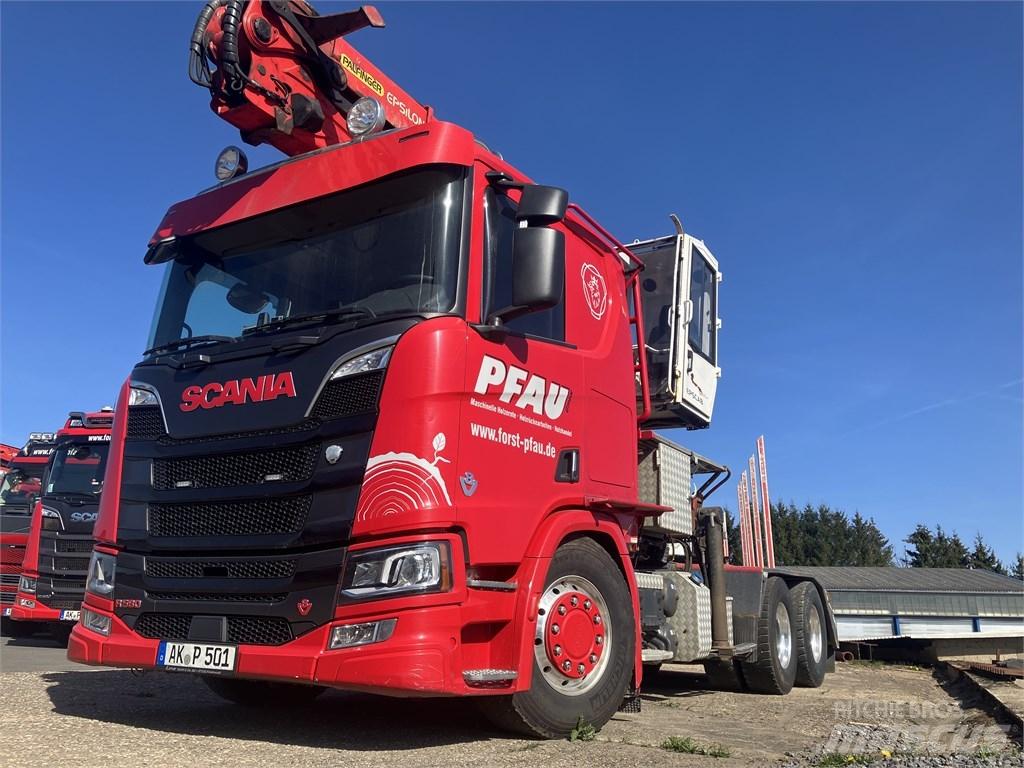 Scania R 590 Miškovežių vilkikai