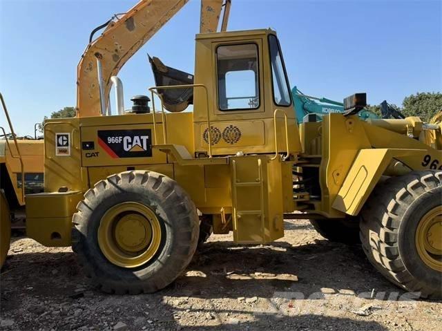 CAT 966 F Naudoti ratiniai krautuvai