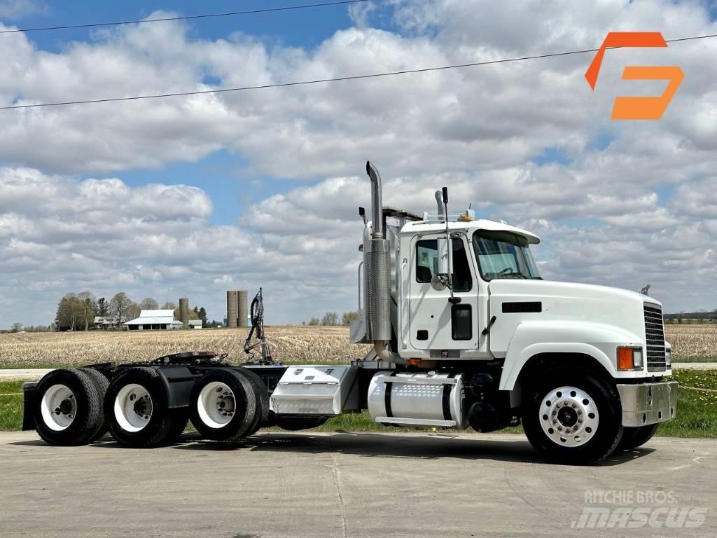 Mack CH 613 Naudoti vilkikai