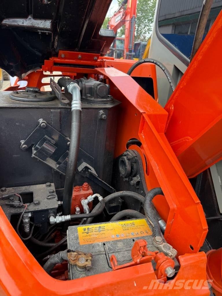 Hitachi ZX 55 Mini ekskavatoriai < 7 t