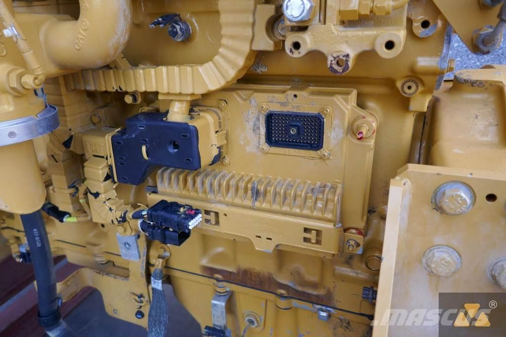CAT C13 Varikliai