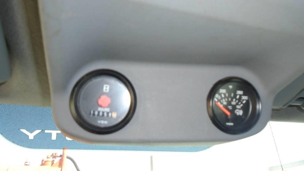 Ford F 750 XL SD Vandens sunkvežimiai
