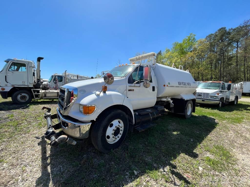 Ford F 750 XL SD Vandens sunkvežimiai