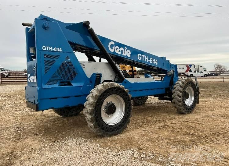 Genie GTH844 Teleskopiniai krautuvai